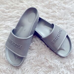 Birkenstock silver slip on’s sz 38